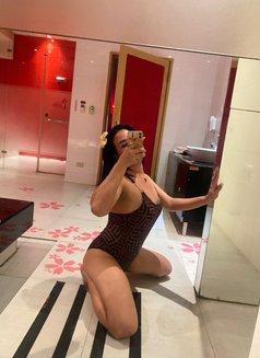 Ts(tina) - Transsexual escort in Taipei Photo 7 of 14