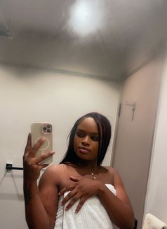Ts vanny - Acompañantes transexual in Nairobi Photo 9 of 9