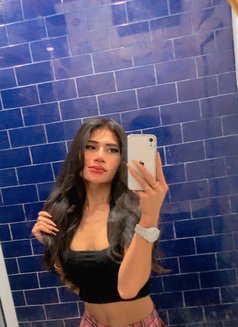 Ts/ Viola - Transsexual escort agency in Bali Photo 24 of 30