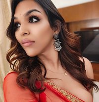Ts yenni - Transsexual escort in Bangalore Photo 15 of 23