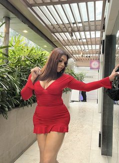 Ts yenni - Acompañantes transexual in Kolkata Photo 25 of 30