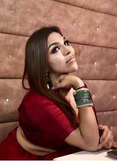 Ts yenni - Transsexual escort in Kolkata Photo 25 of 28