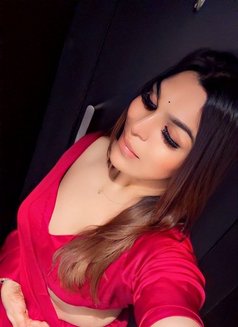 Ts yenni - Transsexual escort in Kolkata Photo 26 of 28