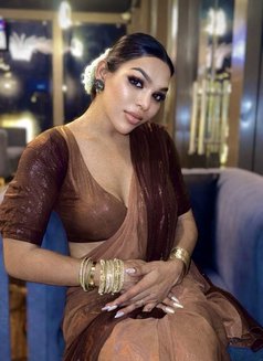 Ts yenni - Transsexual escort in Hyderabad Photo 25 of 30