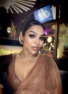 Ts yenni - Transsexual escort in Hyderabad Photo 26 of 30