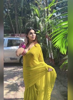 Ts yenni - Transsexual escort in Hyderabad Photo 25 of 29