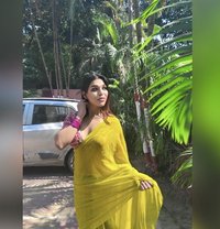 Ts yenni - Transsexual escort in Kolkata