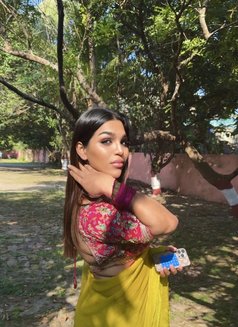 Ts yenni - Transsexual escort in Hyderabad Photo 28 of 29