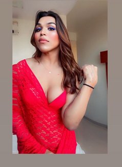Ts Yenny - Transsexual escort in Mumbai Photo 28 of 29