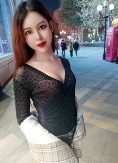 Ts Yuliazhuer - escort in Beijing Photo 8 of 29