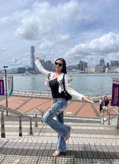 TS Yuri Available MAKATI - Acompañantes transexual in Makati City Photo 5 of 27