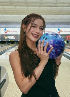 Ts Yuri - Transsexual escort in Makati City Photo 14 of 20