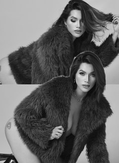 Ts Yuri - Transsexual escort in Makati City Photo 12 of 20