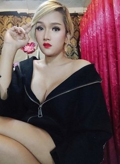 AMAZING TS YURIE - Transsexual escort in Manila Photo 1 of 11