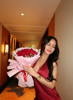 TS ZOE IS BACK VERSA - Transsexual escort in Manila Photo 27 of 30