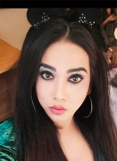 TS Zoya sexy - Transsexual escort in Rajkot Photo 6 of 30