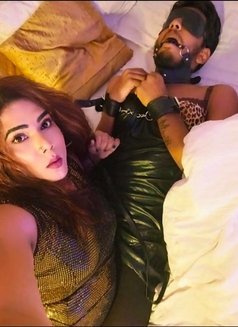 TS Zoya sexy - Transsexual escort in Mumbai Photo 12 of 30