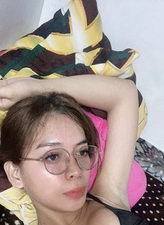 Tsandrea Big C*ck - Transsexual escort in Manila Photo 5 of 7