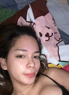 Tsandrea Big C*ck - Transsexual escort in Manila Photo 7 of 7