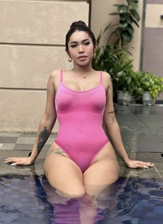 Tscrystaltop - Transsexual escort in Manila Photo 30 of 30