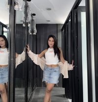 dhea14 - Transsexual escort in Manila