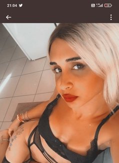 Tsela - Transsexual escort in İstanbul Photo 4 of 5