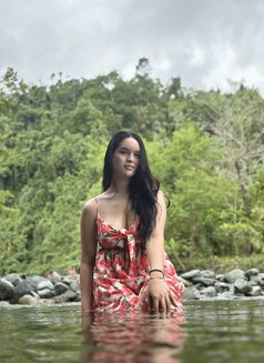 Tshotmaria - Transsexual escort in Makati City Photo 10 of 12