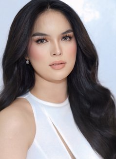 Tshotmaria - Acompañantes transexual in Makati City Photo 5 of 16