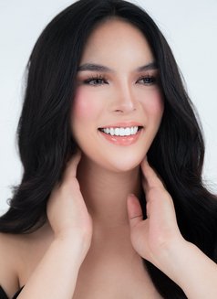 Tshotmaria - Acompañantes transexual in Makati City Photo 13 of 16