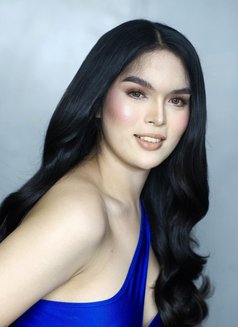 Tshotmaria - Acompañantes transexual in Makati City Photo 18 of 22