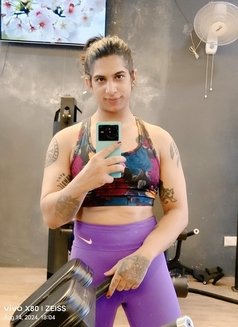 Tsjazz - Transsexual escort in New Delhi Photo 21 of 23