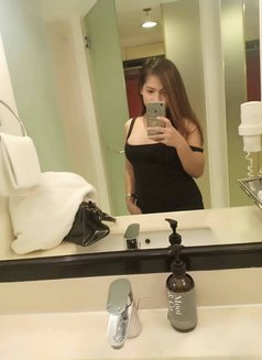 Tsjhoanne4u - Transsexual escort in Manila Photo 3 of 5