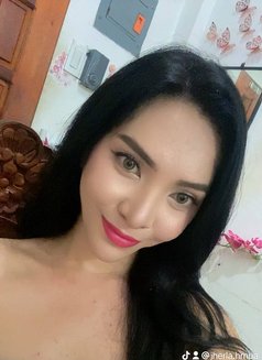 Hardfuck Top shemale available now - Transsexual escort in Makati City Photo 5 of 8