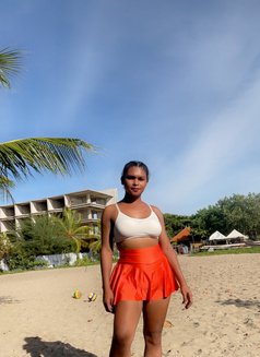 Tsmelly - Acompañantes transexual in Bali Photo 4 of 4