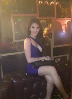 Dom Ts - Transsexual escort in Manila Photo 6 of 13