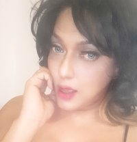 Tsnatashaa - Transsexual escort in Lisbon