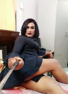 TS Riya - Transsexual escort in New Delhi Photo 3 of 7