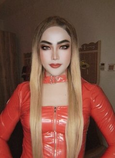 Lady&ladyboy threesome Mistress 🇹🇭 - Transsexual escort in Al Manama Photo 10 of 13