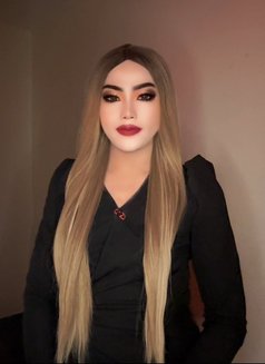 Tukki 🇹🇭 - Transsexual escort in Al Manama Photo 1 of 2