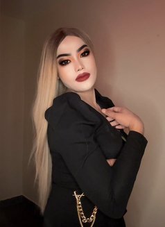 Tukki 🇹🇭 - Transsexual escort in Al Manama Photo 2 of 2