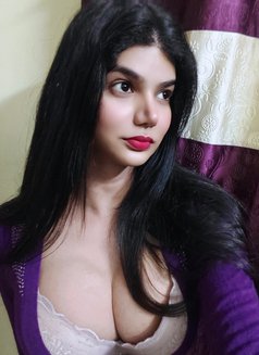 Tulip - Transsexual escort in Bangalore Photo 4 of 4