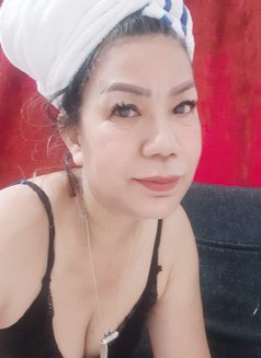 Tulip Lady Good Massage - masseuse in Muscat Photo 10 of 15