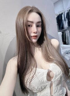 Tuong Vy - escort in Singapore Photo 3 of 10