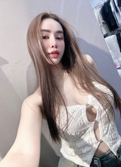 Tuong Vy - escort in Singapore Photo 10 of 10