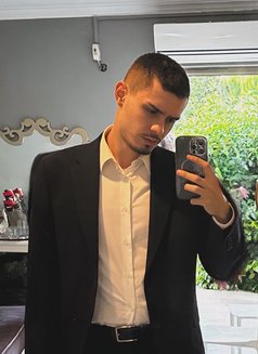 Turk Delight - Male escort in Hong Kong Photo 2 of 5