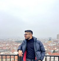 Türker - Male escort in İzmir