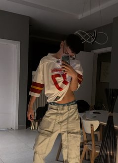 Turki in riyad - escort in Riyadh Photo 6 of 8