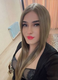 Turkish Aleyna Good Massage - Acompañantes transexual in Al Manama Photo 8 of 10
