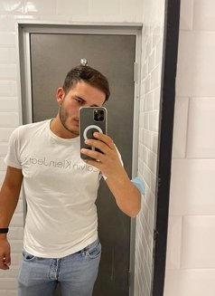 Turkish Delight Cd Gay Active Passive - Male escort in Dubai Photo 6 of 9