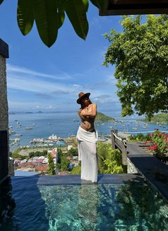 Thick delicious Turkish girl - Transsexual escort in Bali Photo 10 of 10